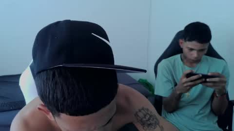 DOMINANT ALPHA KINGS online show from 20, 4, 2026