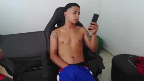 DOMINANT ALPHA KINGS online show from 23, 4, 2026