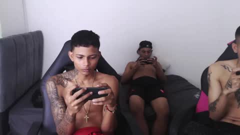 Snapshot of kings_latins chatting on 10, 5, 2026 DOMINANT ALPHA KINGS online show from 10, 5, 2026