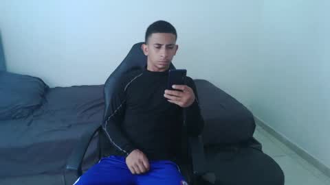 Snapshot of kings_latins chatting on 22, 5, 2026 DOMINANT ALPHA KINGS online show from 22, 5, 2026