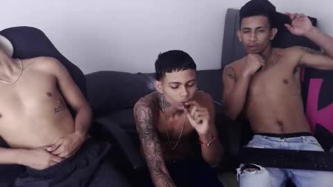 Snapshot of kings_latins chatting on 28, 5, 2026 DOMINANT ALPHA KINGS online show from 28, 5, 2026
