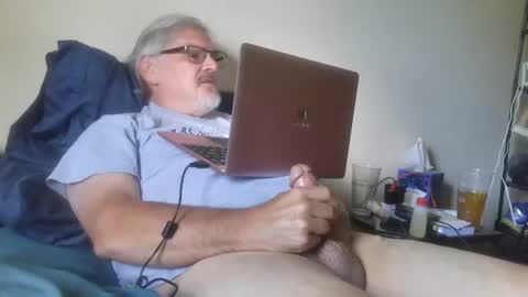 Snapshot of kingtongue10 chatting on 19, 6, 2026 kingtongue10 online show from 19, 6, 2026