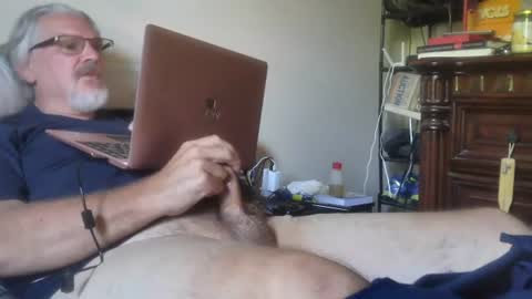 Snapshot of kingtongue10 chatting on 16, 7, 2026 kingtongue10 online show from 16, 7, 2026