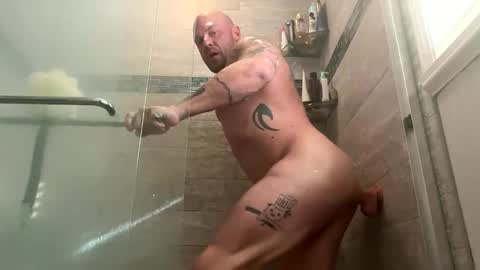 Snapshot of kinkyak00 chatting on 13, 2, 2026 zaddymuscle online show from 13, 2, 2026