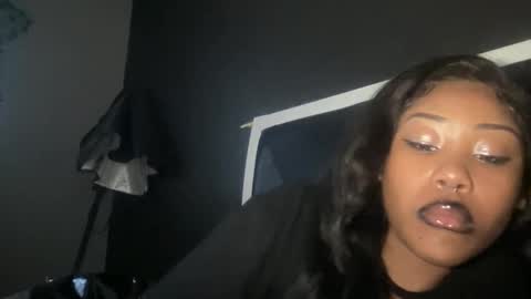 Bunniii online show from 24, 1, 2025