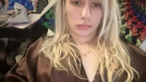 Kinky Pinky online show from 2, 1, 2025