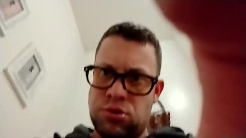 kinkystrides online show from 8, 3, 2026