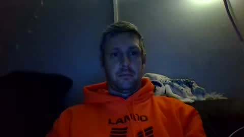 Snapshot of kinkysubslave86 chatting on 4, 1, 2025 KinkySub online show from 4, 1, 2025