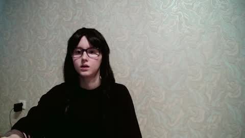 Snapshot of kinkyxgrey chatting on 19, 9, 2025 KinkyxGrey online show from 19, 9, 2025