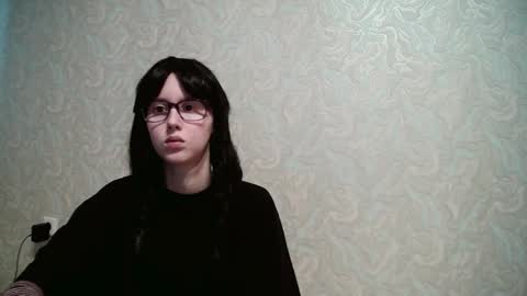 Snapshot of kinkyxgrey chatting on 20, 9, 2025 KinkyxGrey online show from 20, 9, 2025