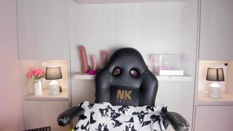 Snapshot of kiomarabaker chatting on 4, 2, 2026 M A R A online show from 4, 2, 2026