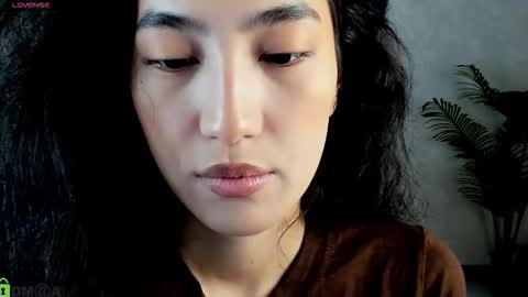 Aura online show from 20, 11, 2025