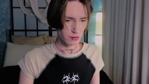 Snapshot of kira_long chatting on 30, 10, 2025 MADI online show from 30, 10, 2025