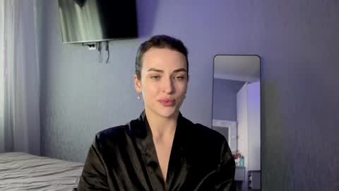 Kira love1 online show from 18, 5, 2026