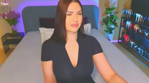 Kira online show from 12, 3, 2026