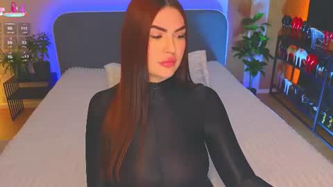 Snapshot of kira_sexxx chatting on 7, 7, 2026 Kira online show from 7, 7, 2026