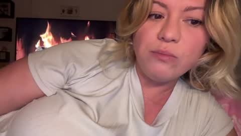 KiraDivine online show from 29, 11, 2025