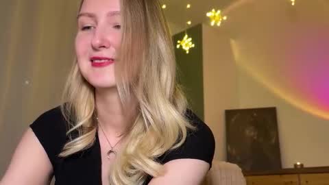 KiraFatex online show from 14, 10, 2025