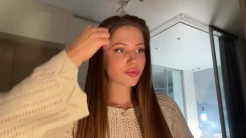 Kira online show from 25, 3, 2026