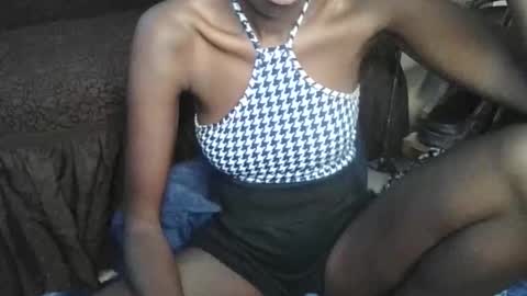 Snapshot of kiranoir1 chatting on 14, 5, 2026 Kira online show from 14, 5, 2026