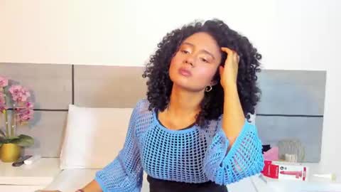 Snapshot of kiraspell chatting on 23, 7, 2026 kiraspell online show from 23, 7, 2026
