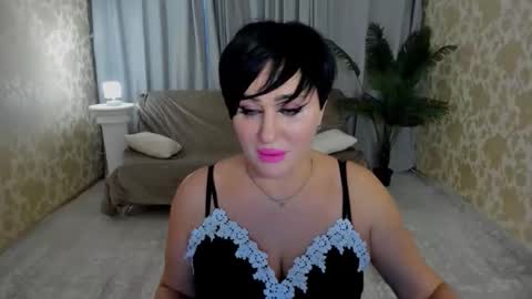 Kira online show from 9, 1, 2026