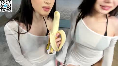 Snapshot of kiriko_chan chatting on 25, 10, 2025 Kiriko online show from 25, 10, 2025