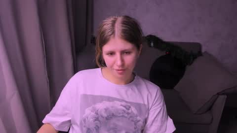 Kira online show from 5, 1, 2025