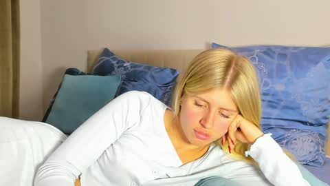 Snapshot of kirraa_ chatting on 21, 5, 2026 Kira online show from 21, 5, 2026
