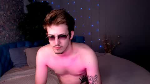 Snapshot of kiskakurt chatting on 14, 9, 2025 Kurt online show from 14, 9, 2025