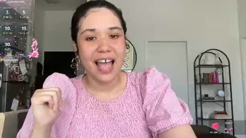 Snapshot of kissandcurrency chatting on 10, 6, 2026 Kiss Currency online show from 10, 6, 2026