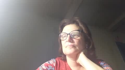 kissandvibe online show from 21, 4, 2026