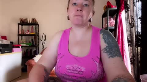 Snapshot of kissica chatting on 17, 5, 2026 kissica online show from 17, 5, 2026