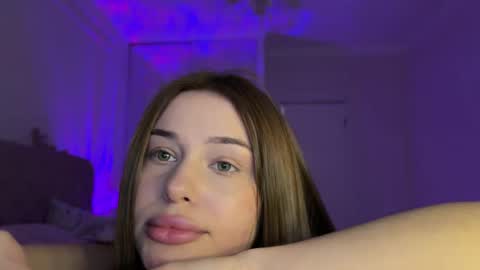 Snapshot of kisskeyy chatting on 9, 2, 2025 kisskeyy online show from 9, 2, 2025