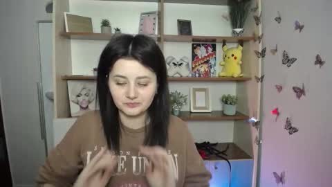 kissleoxx online show from 7, 4, 2026