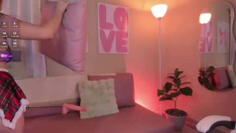 Call me Nicolle online show from 14, 11, 2025