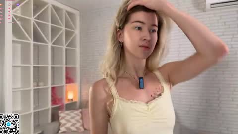 Snapshot of kissyourtessa chatting on 24, 6, 2026 Tessa online show from 24, 6, 2026
