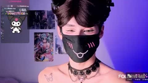 Snapshot of kitsuneplay_ chatting on 27, 6, 2026 Salvatore online show from 27, 6, 2026