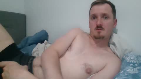 Snapshot of kittenfoxxx chatting on 14, 9, 2025 kittenfoxxx online show from 14, 9, 2025