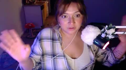 kittengonewild online show from 27, 5, 2026
