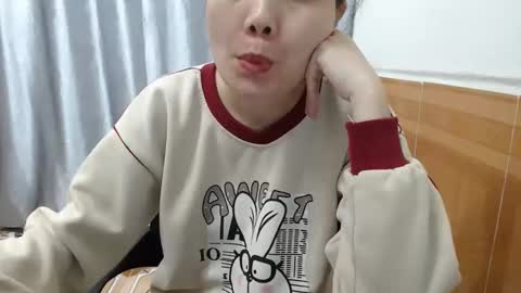 Snapshot of kitti_baby2x chatting on 19, 1, 2026 kitti_baby2x online show from 19, 1, 2026