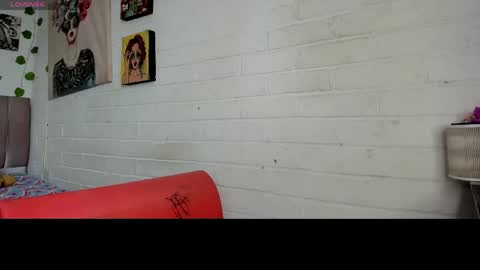 Snapshot of kitty__black__ chatting on 27, 4, 2026 KITTY online show from 27, 4, 2026