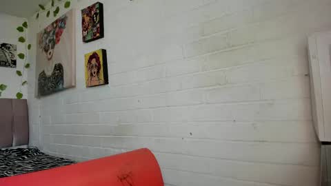Snapshot of kitty__black__ chatting on 4, 5, 2026 KITTY online show from 4, 5, 2026
