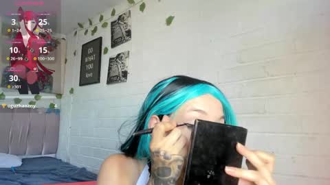 Snapshot of kitty__black__ chatting on 19, 5, 2026 KITTY online show from 19, 5, 2026