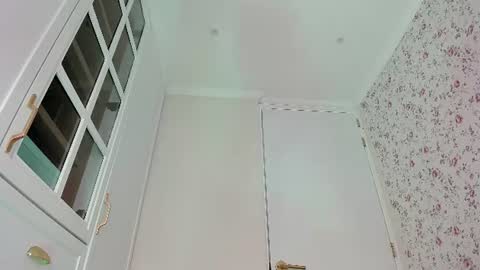 sophie online show from 10, 6, 2026