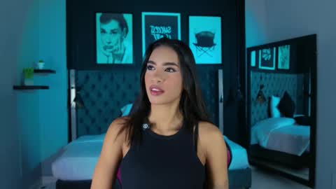 Snapshot of kitty_collins_ chatting on 3, 3, 2026 Kitty online show from 3, 3, 2026