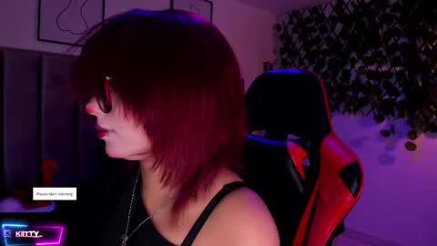 Camila online show from 25, 10, 2025