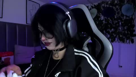Snapshot of kitty_gang chatting on 7, 7, 2026 Camila online show from 7, 7, 2026