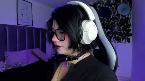 Snapshot of kitty_gang chatting on 16, 7, 2026 Camila online show from 16, 7, 2026