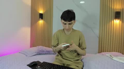 Snapshot of kitty_gill chatting on 16, 12, 2024 kitty_gill online show from 16, 12, 2024